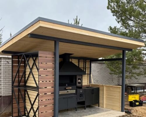 Навес с мангалом